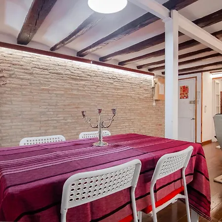 Pedrera - Gracia Apartment *